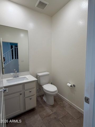 2723 S CAVALIER Drive 103, Gilbert, AZ 85295