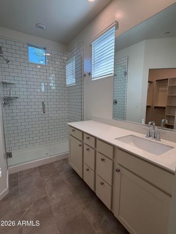 2723 S CAVALIER Drive 103, Gilbert, AZ 85295