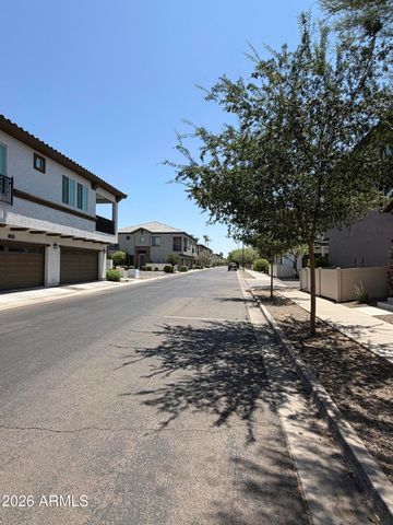 2723 S CAVALIER Drive 103, Gilbert, AZ 85295