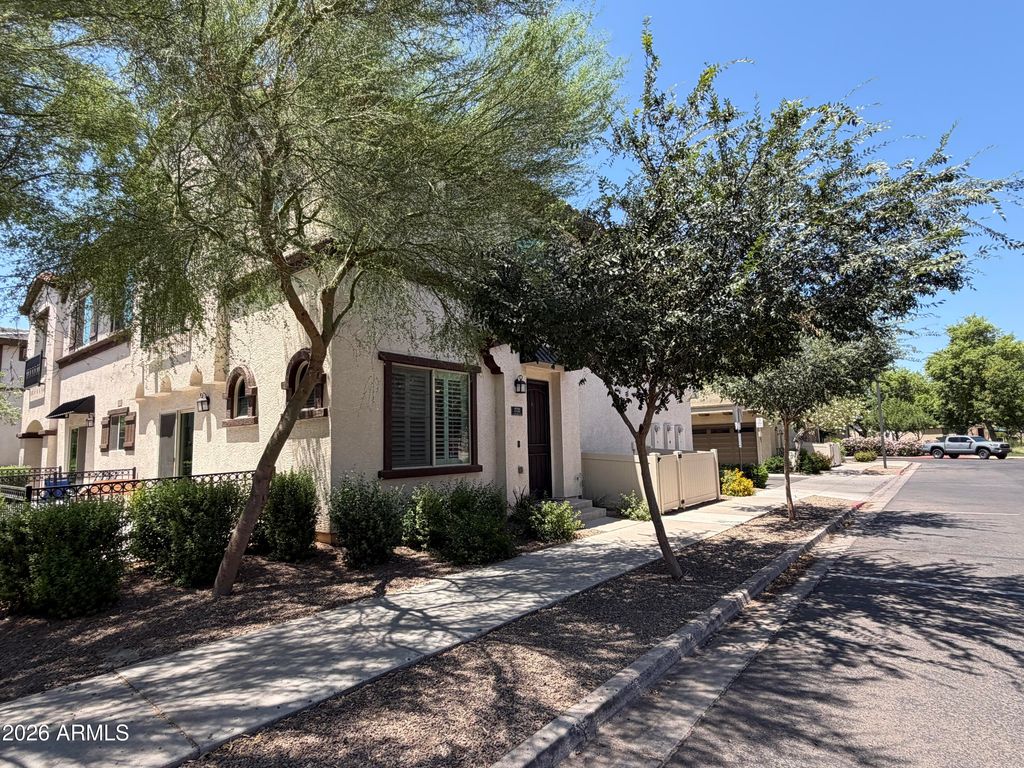 2723 S CAVALIER Drive 103, Gilbert, AZ 85295 — photo 4