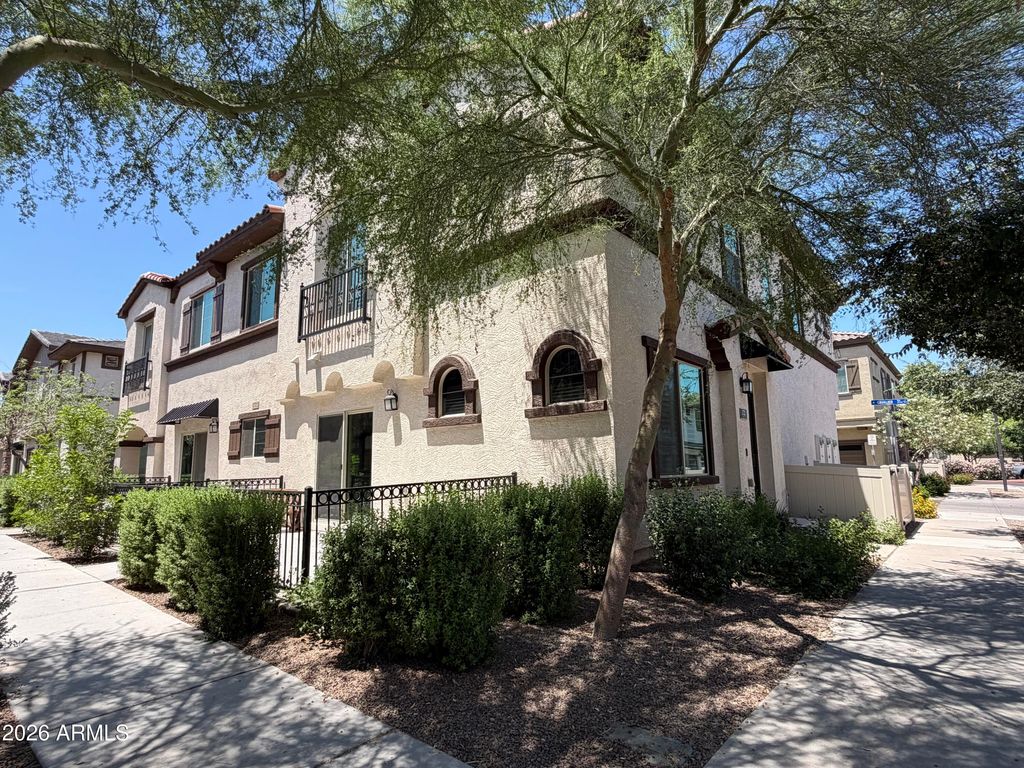 2723 S CAVALIER Drive 103, Gilbert, AZ 85295 — photo 5