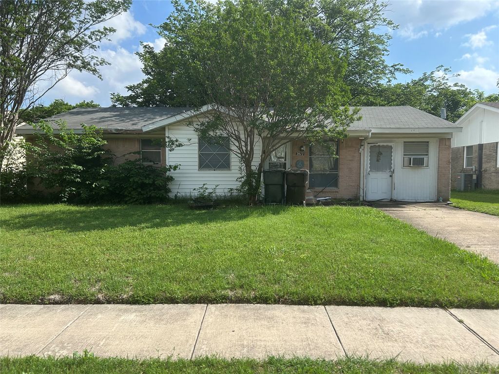 2812 E 15th Street, Plano, TX 75074