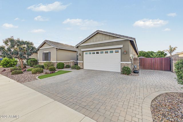 20226 E RAVEN Drive, Queen Creek, AZ 85142