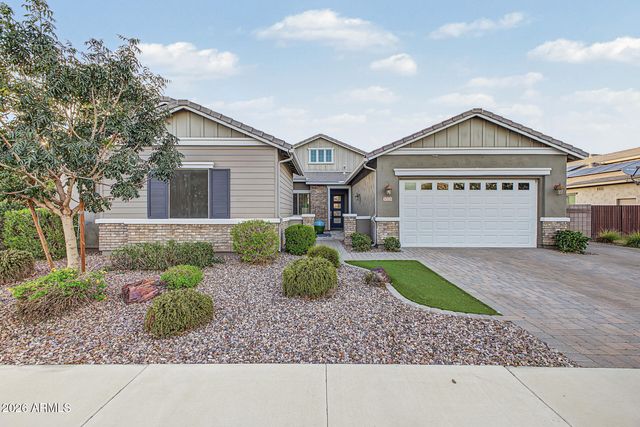 20226 E RAVEN Drive, Queen Creek, AZ 85142