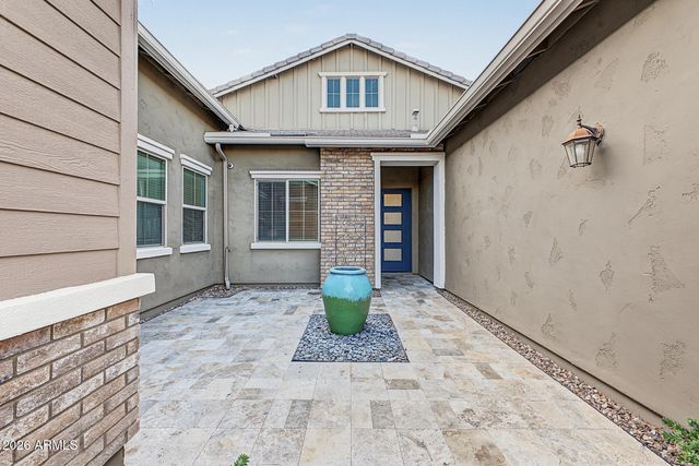 20226 E RAVEN Drive, Queen Creek, AZ 85142