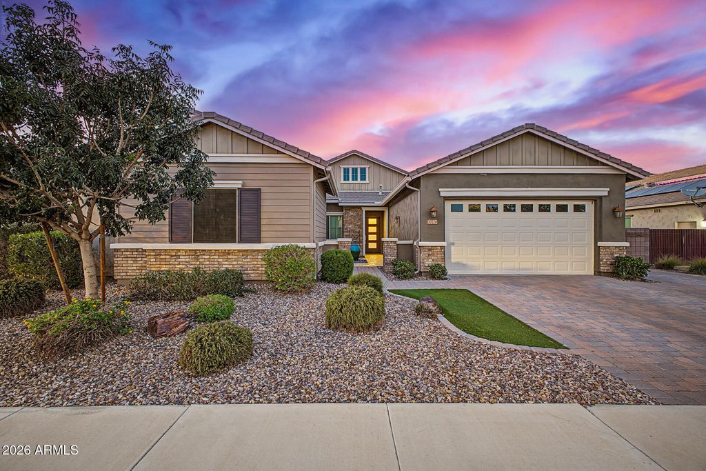 20226 E RAVEN Drive, Queen Creek, AZ 85142 — exterior