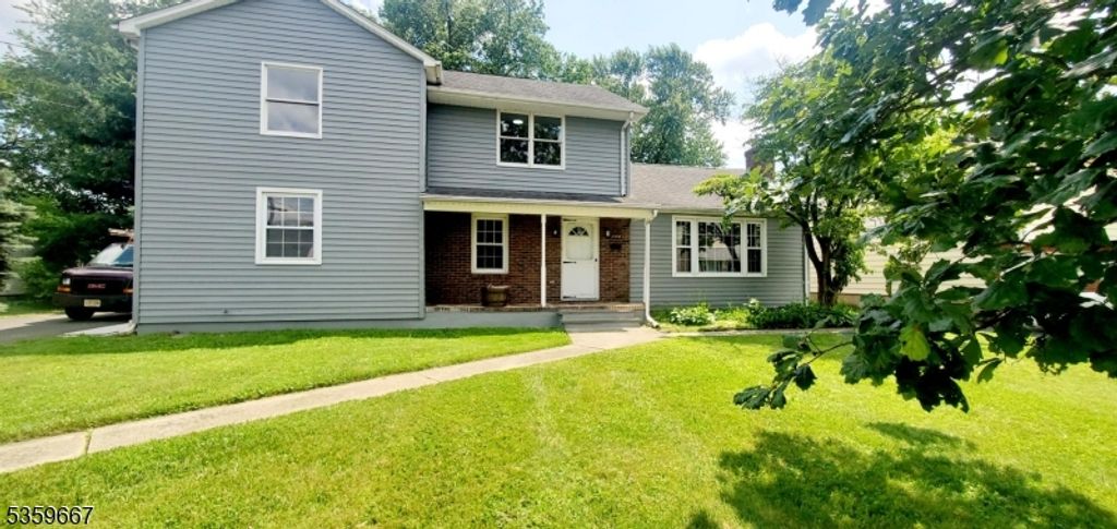 308 Codrington Pl, Bound Brook Boro, NJ 08805