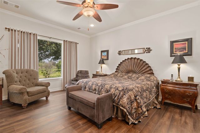 9909 Crestridge Drive, Denton, TX 76207