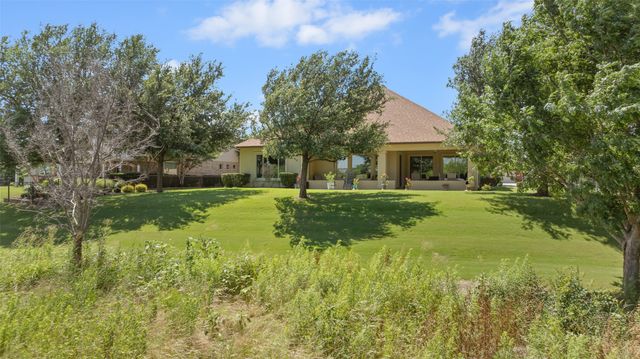 9909 Crestridge Drive, Denton, TX 76207
