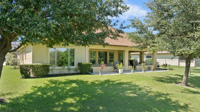 9909 Crestridge Drive, Denton, TX 76207