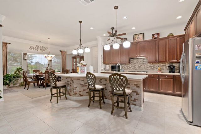 9909 Crestridge Drive, Denton, TX 76207