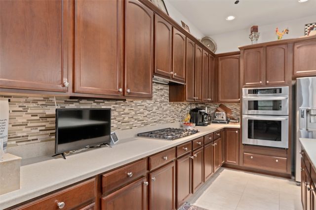 9909 Crestridge Drive, Denton, TX 76207
