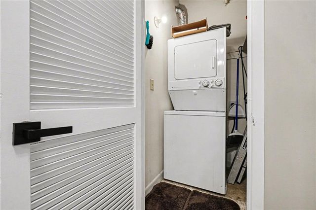 1501 Clairmont Road 224, Decatur, GA 30033