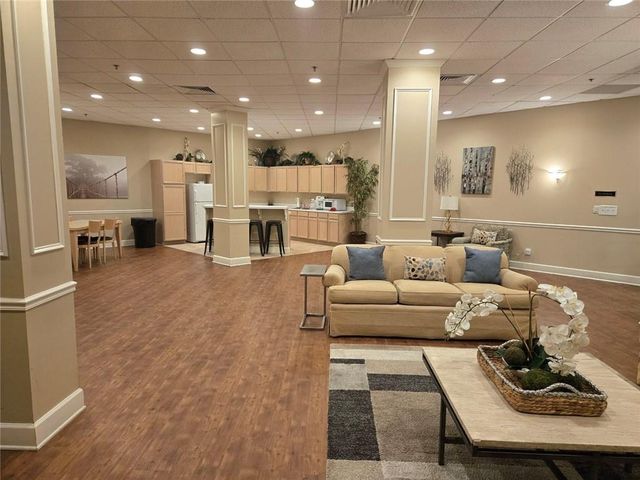 1501 Clairmont Road 224, Decatur, GA 30033