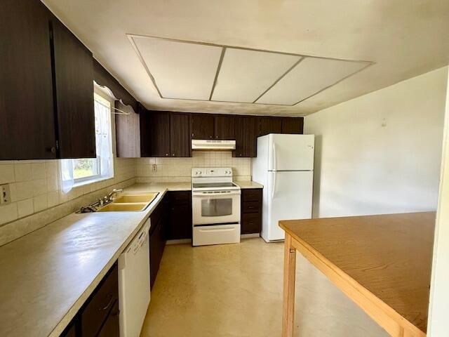 717 SE Alamanda Circle, Stuart, FL 34996