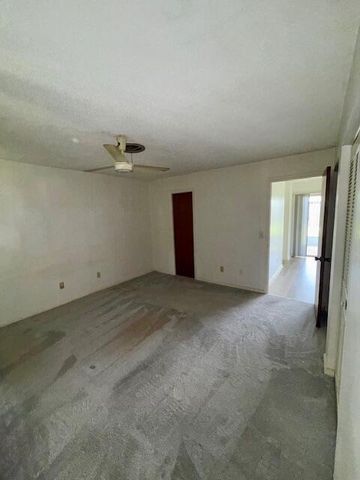 717 SE Alamanda Circle, Stuart, FL 34996