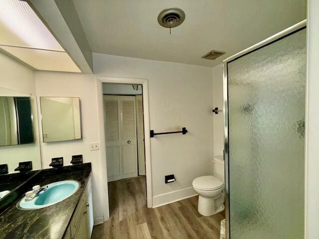 717 SE Alamanda Circle, Stuart, FL 34996