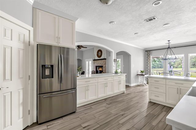 17207 Horseshoe Way, New Caney, TX 77357