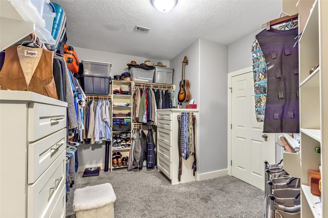 17207 Horseshoe Way, New Caney, TX 77357