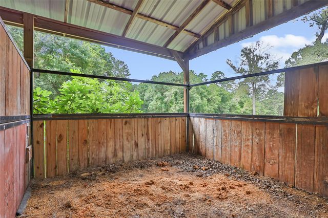 17207 Horseshoe Way, New Caney, TX 77357