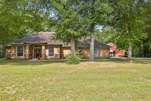 17207 Horseshoe Way, New Caney, TX 77357