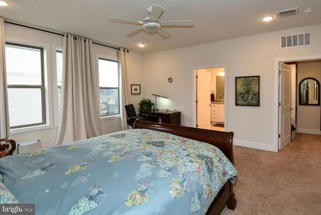 23610 HAVELOCK WALK TER, Ashburn, VA 20148