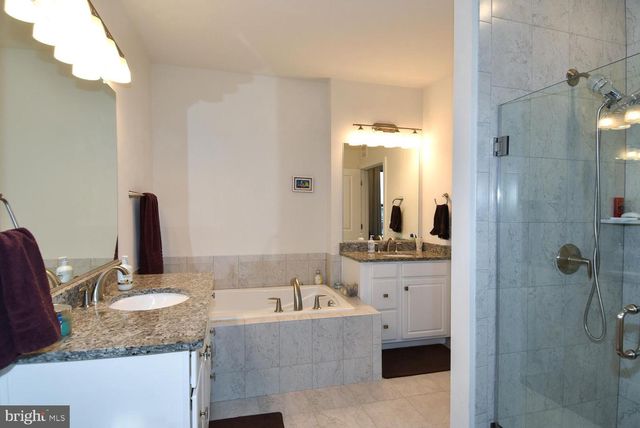 23610 HAVELOCK WALK TER, Ashburn, VA 20148