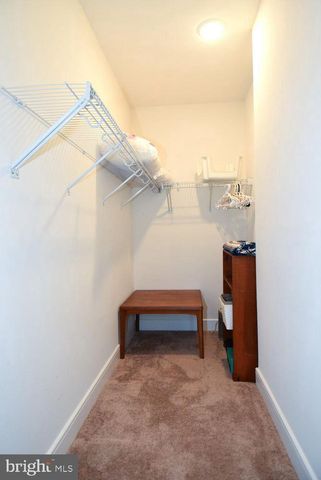 23610 HAVELOCK WALK TER, Ashburn, VA 20148