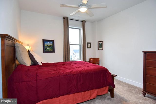 23610 HAVELOCK WALK TER, Ashburn, VA 20148