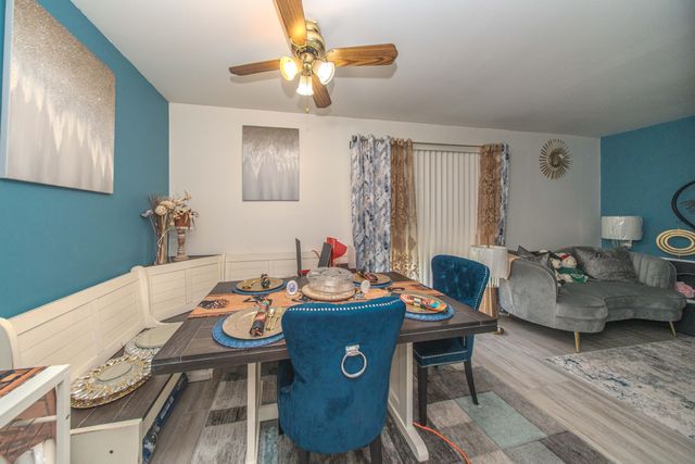 30078 W 12 Mile Road 99, Farmington Hills, MI 48334