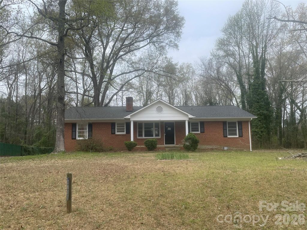 2801 Lyndell Way, Lancaster, SC 29720