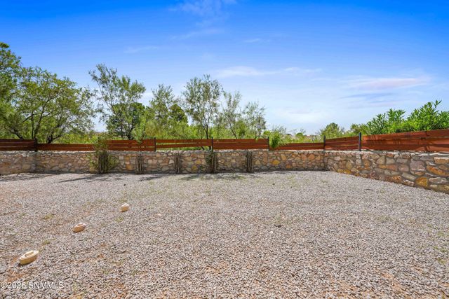 5058 Arena Drive, Las Cruces, NM 88012