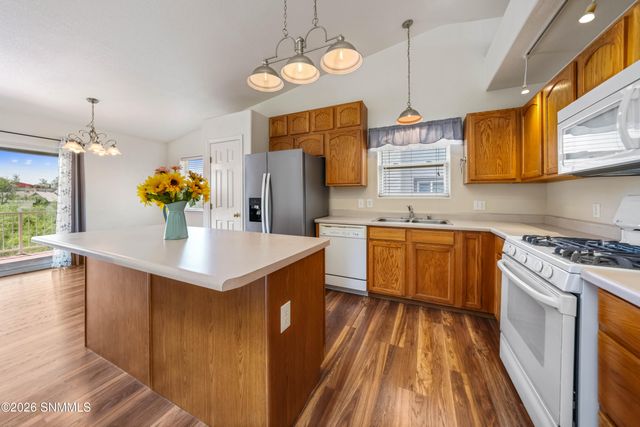 5058 Arena Drive, Las Cruces, NM 88012