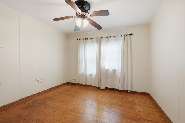 1114 Tiger Dr, Thibodaux, LA 70301