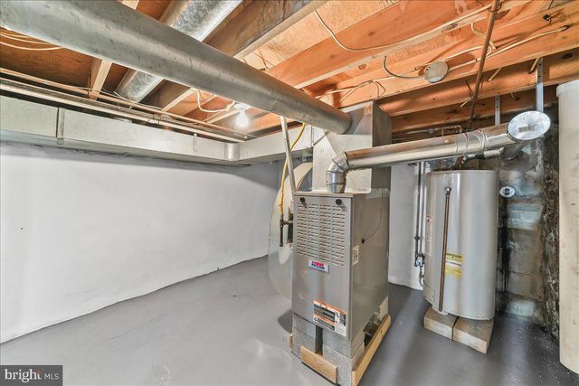 4518 POST RD, Marcus Hook, PA 19061