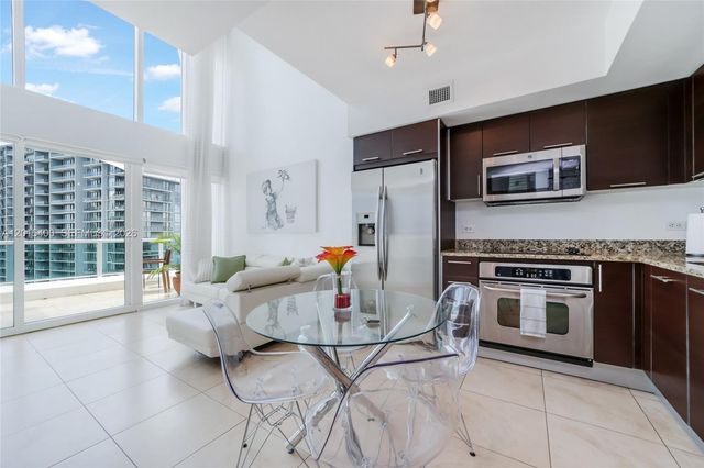 41 SE 5th St 2410, Miami, FL 33131