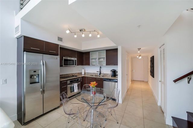 41 SE 5th St 2410, Miami, FL 33131