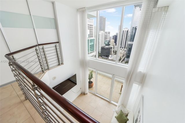 41 SE 5th St 2410, Miami, FL 33131