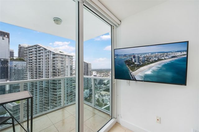 41 SE 5th St 2410, Miami, FL 33131