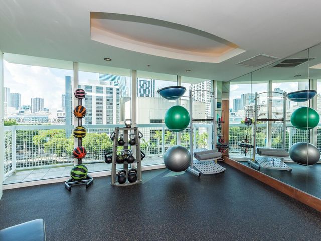41 SE 5th St 2410, Miami, FL 33131