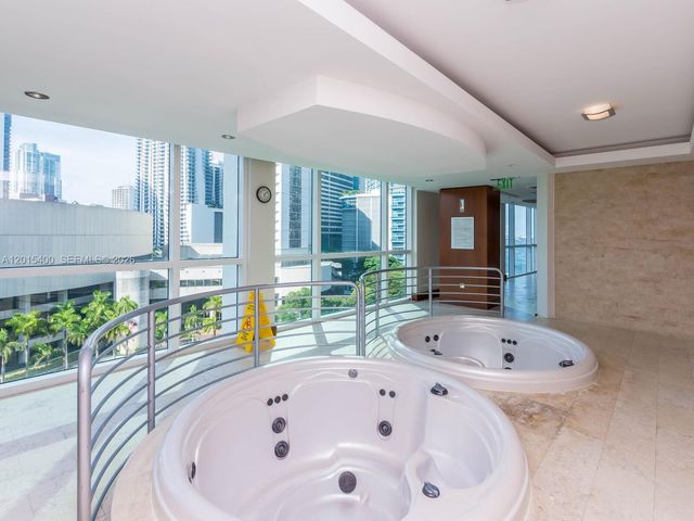 41 SE 5th St 2410, Miami, FL 33131