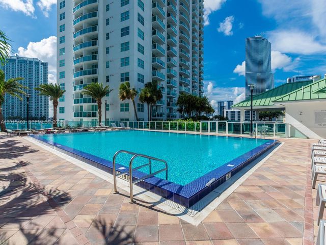 41 SE 5th St 2410, Miami, FL 33131