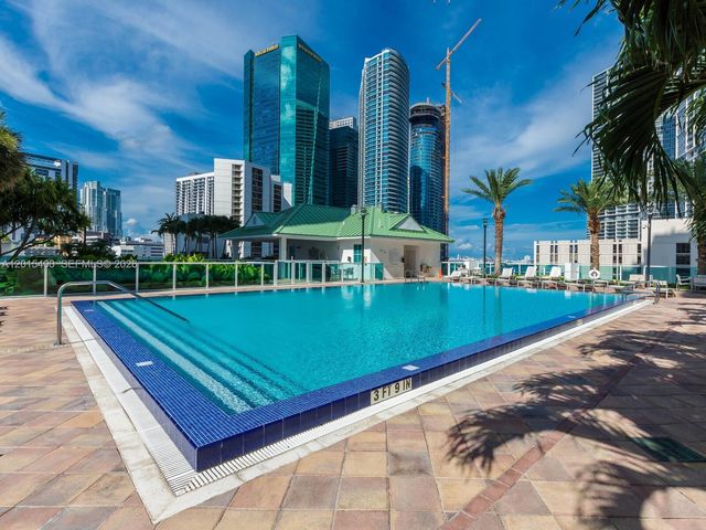 41 SE 5th St 2410, Miami, FL 33131