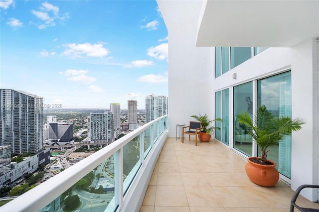 41 SE 5th St 2410, Miami, FL 33131