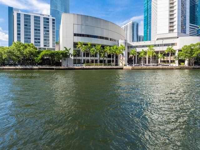 41 SE 5th St 2410, Miami, FL 33131