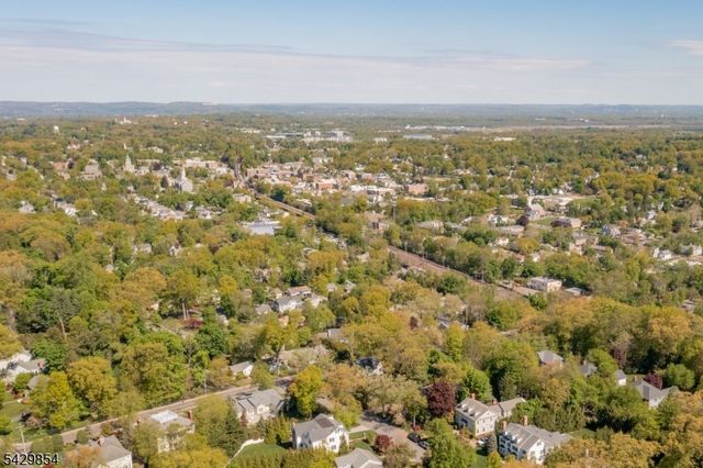 36 Beverly Rd, Madison Boro, NJ 07940