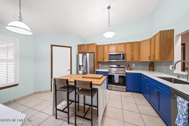 11858 S NARROW OAK Lane, Jacksonville, FL 32223