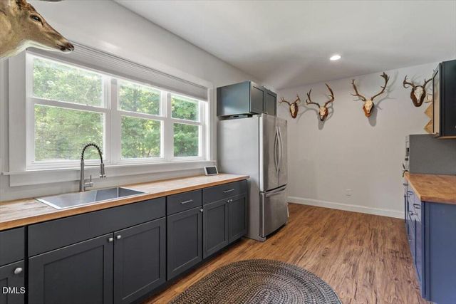 595 Billets Run, Moncure, NC 27559