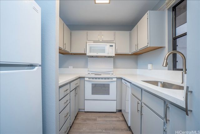 98-351 Koauka Loop C1406, Aiea, HI 96701