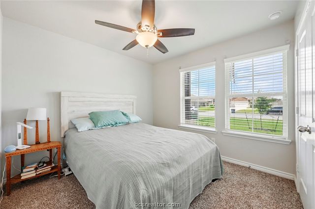 2042 Rock Ridge Avenue, Bryan, TX 77807